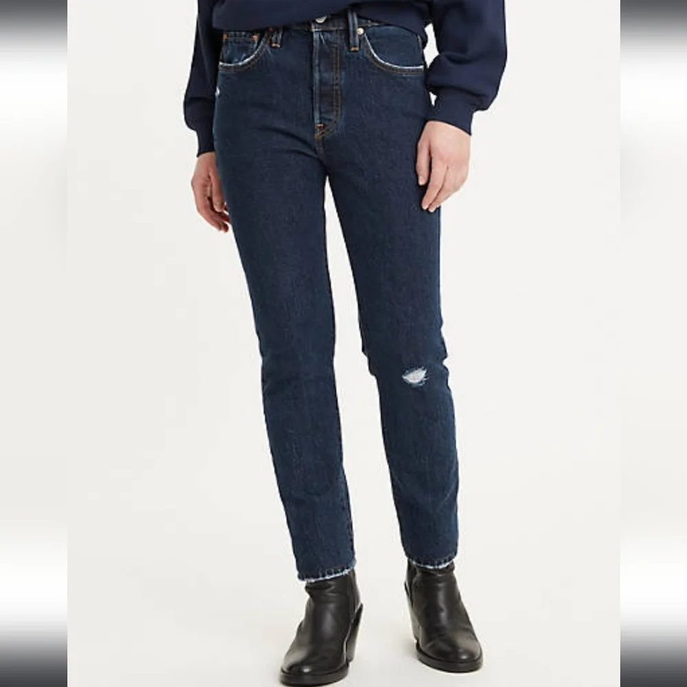 Levis Premium 501s High Rise Straight Leg Dark Wash Jeans 25x28